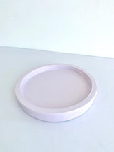 Load image into Gallery viewer, Concrete Saucer